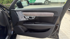 Volvo S90 2.0 T8 RC PHEV [455] Ultimate Dark 4dr AWD Auto Saloon